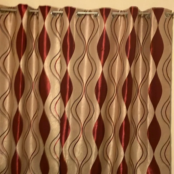 ❤️Like brand new grommet curtains for any room 63” long/52”wide - Picture 1 of 3